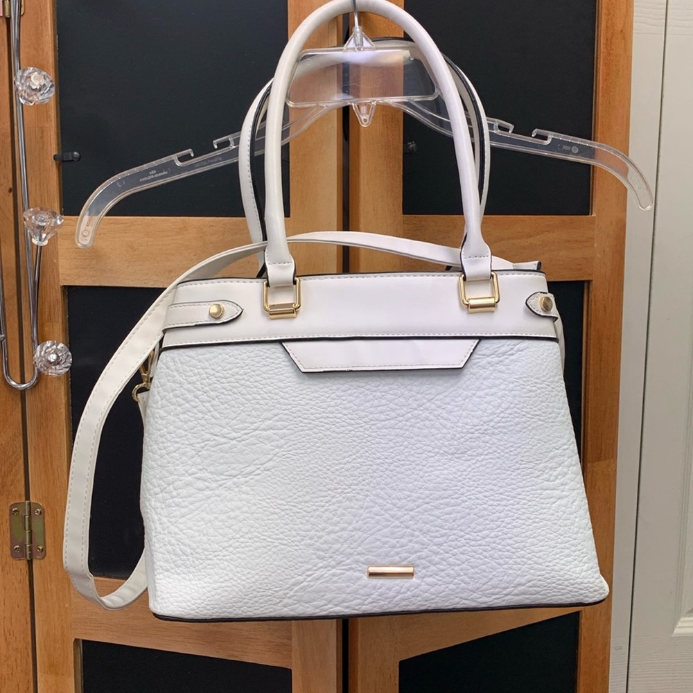 Pre-loved Cream Boutique Bag